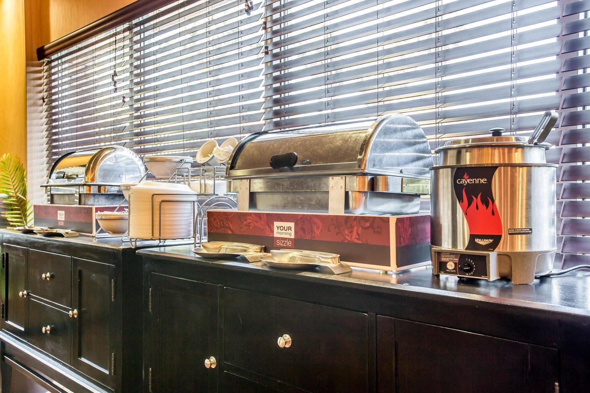 Comfort Suites Ontario Airport Convention Center Ngoại thất bức ảnh